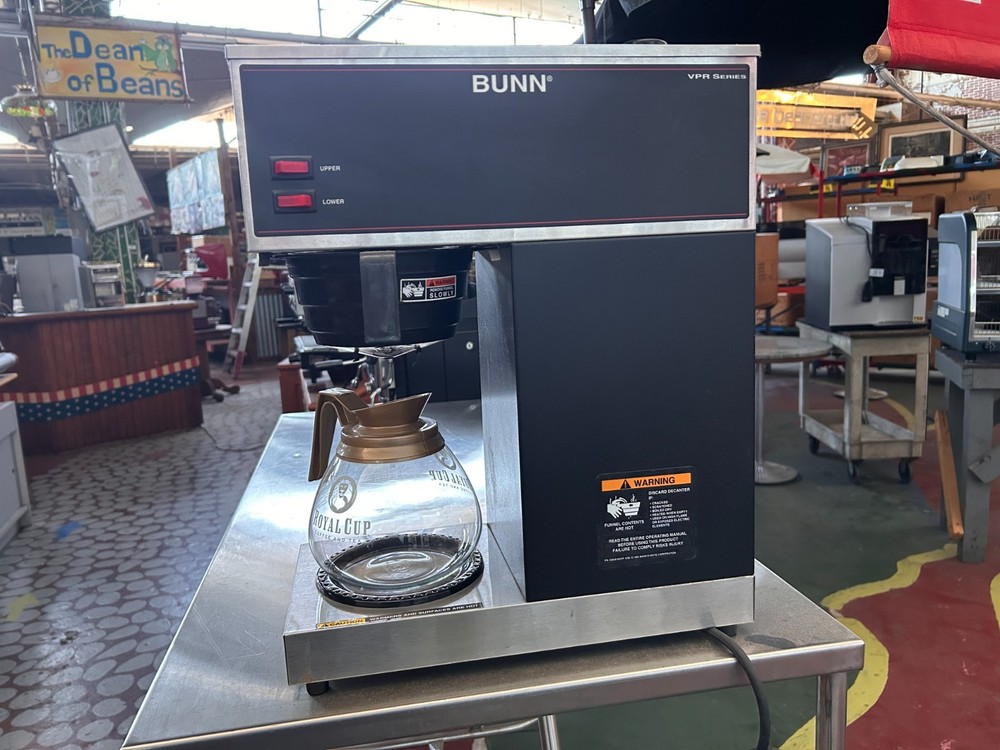 BUNN VPR Commercial Coffee Brewer