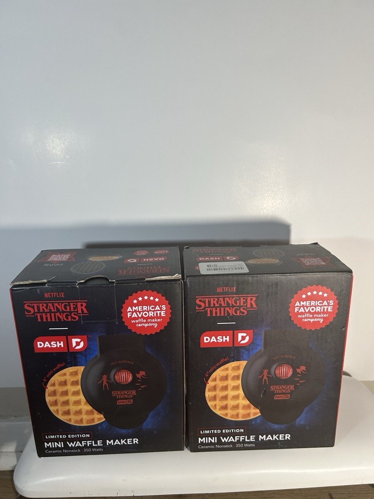 Dash Limited Edition Mini Waffle Maker 4” Nonstick 350W Kitchen New