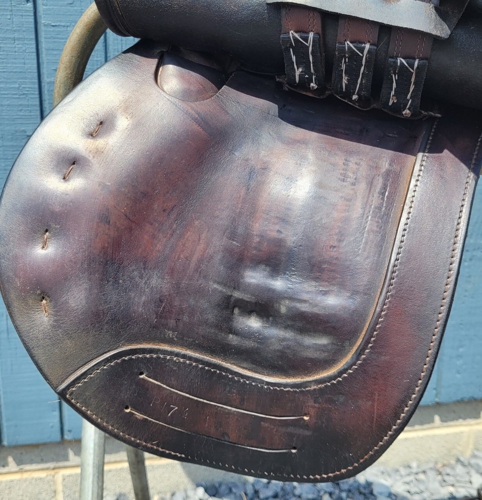 Whippy 17.5" Close Contact Saddle