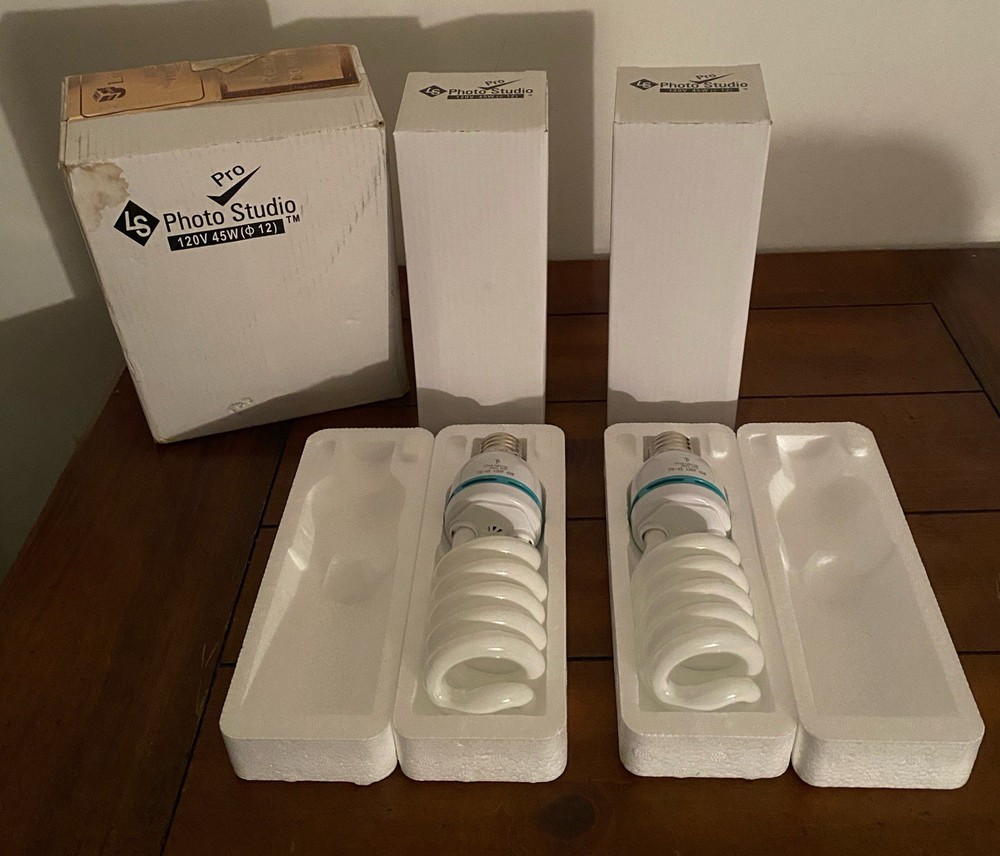 Two Pro Photo Studio Light Bulb 120v 45W Studio Lighting Mint In Box
