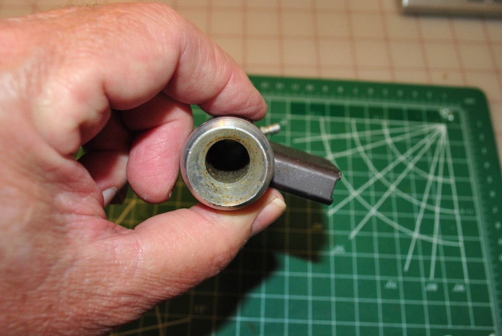 Simco flow through Muffler, 40 size. Vintage.