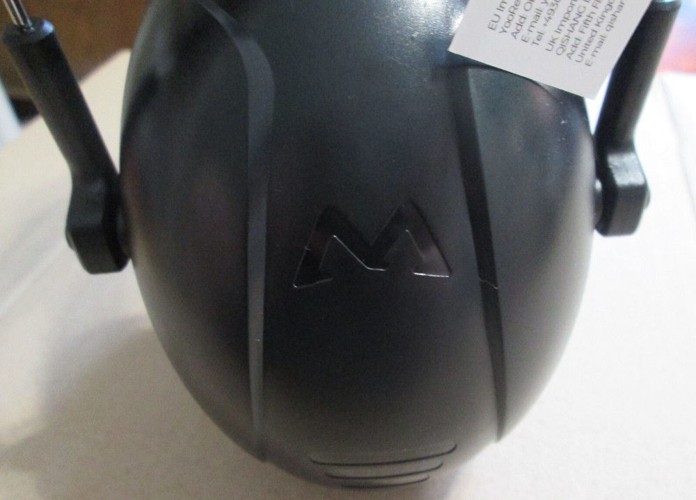 Mpow HP158A Noise Reduction Safety Ear Muffs Black Adjustable Range Yardwork NWT