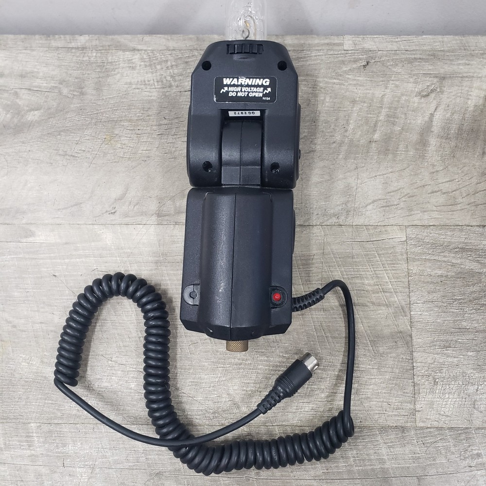 *NICE* Quantum Qflash T5d-R w/ BULB Professional Camera Flash *UNTESTED*