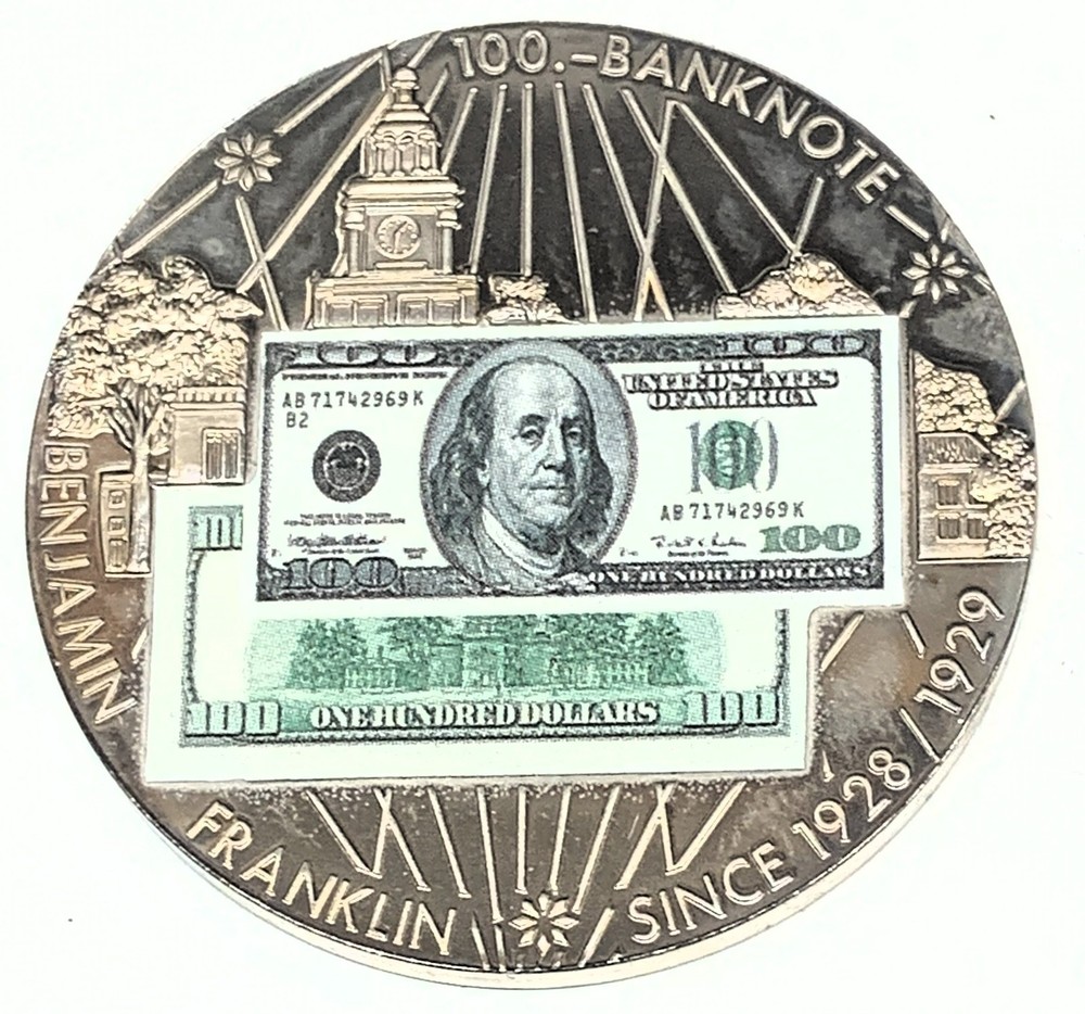 # C058    ENCASED MINIATURE BANKNOTE MEDAL