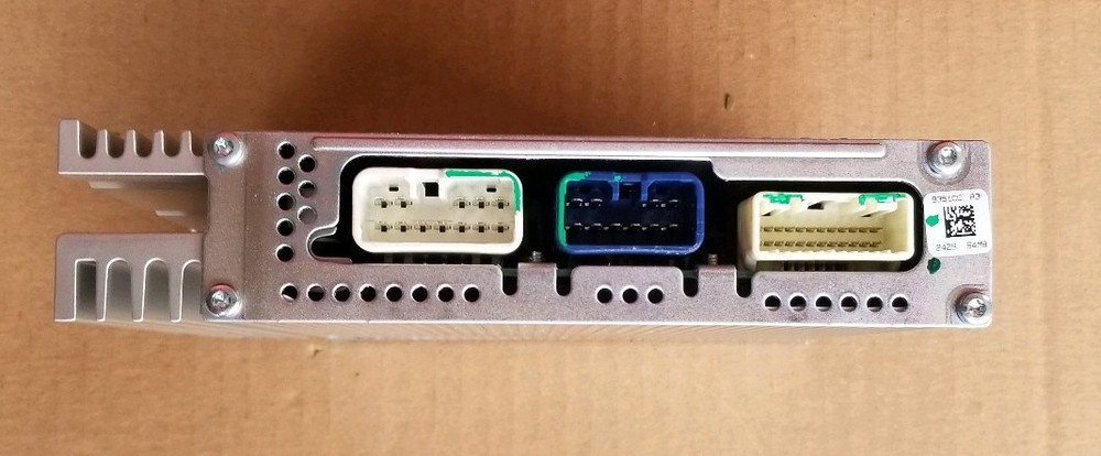 2010-2011 PRIUS AMPLIFIER 86280-0W622