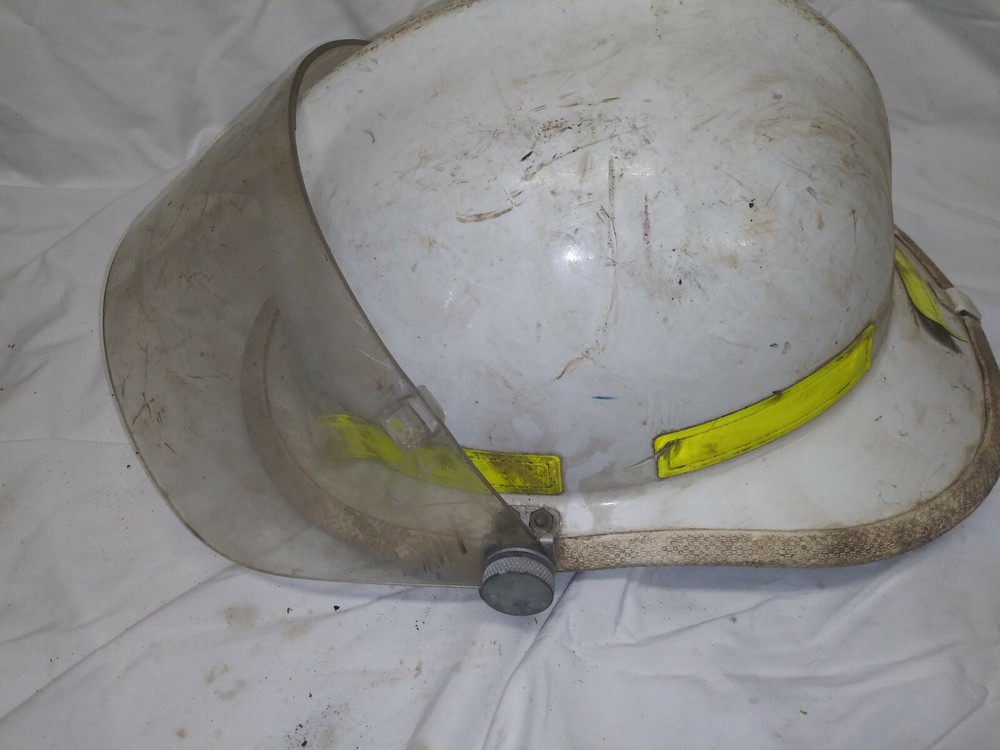 CAIRNS & BROTHERS, 660, FIREFIGHTERS HELMET, WITH SHIELD & FLASHLIGHT HOLDER