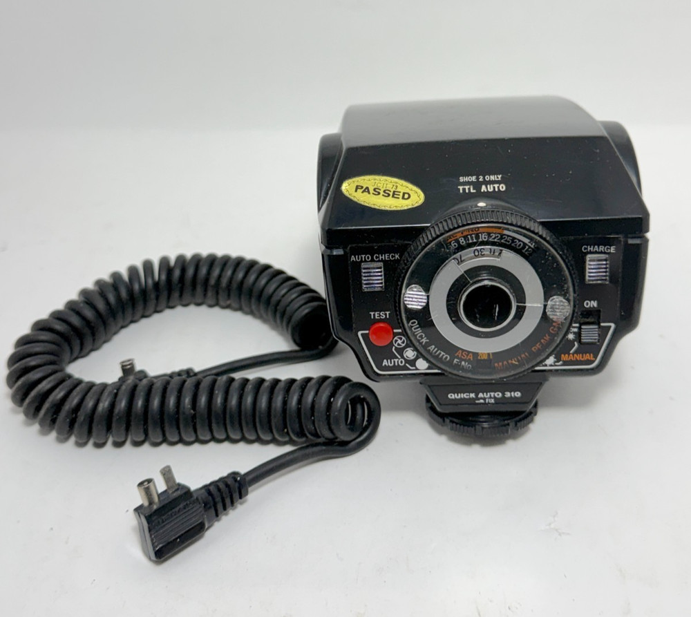 Olympus Quick Auto 310 Electronic Flash Unit TTL for OM-2n Camera System