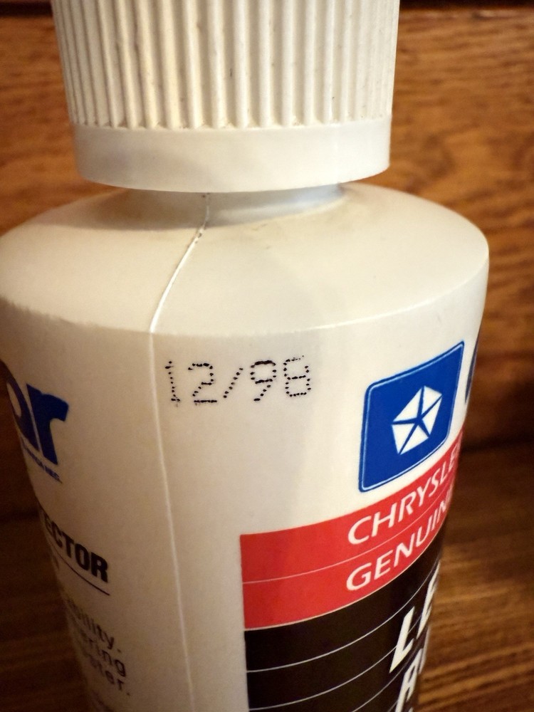 Vintage Mopar Leather Rubber & Vinyl Protector 1998 (2)