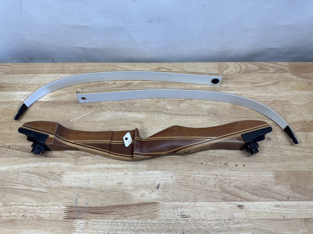 Vintage bullseye take down recurve archery bow
