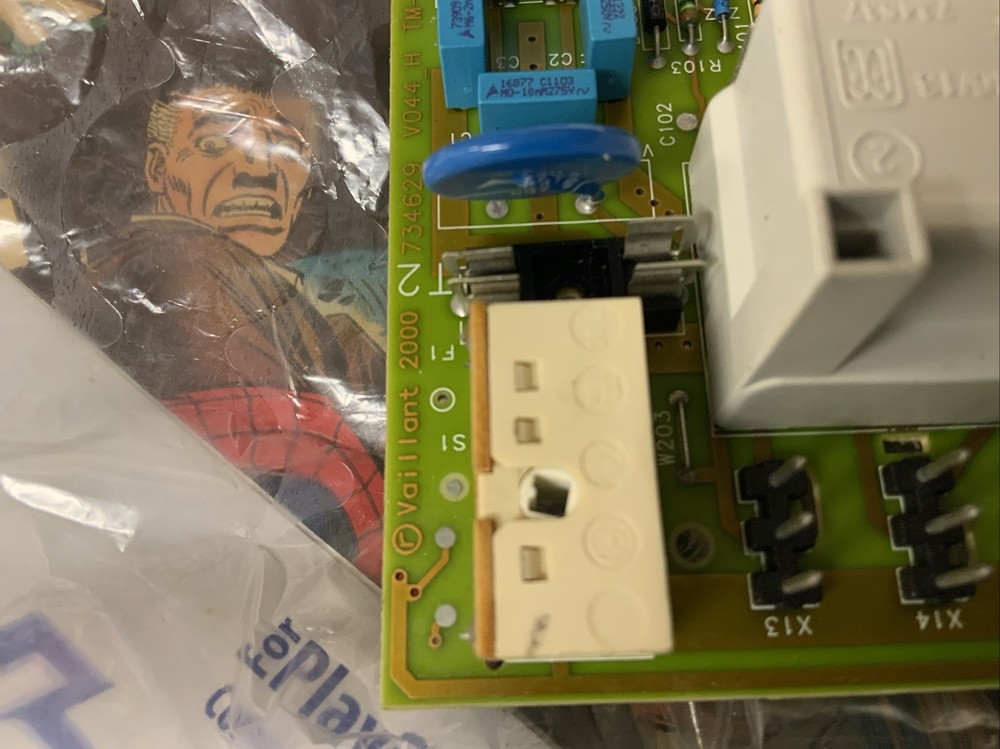 Vaillant TURBOmax THERMOcompact AQUAplus 824 828 PCB 0020034604 130806 130805