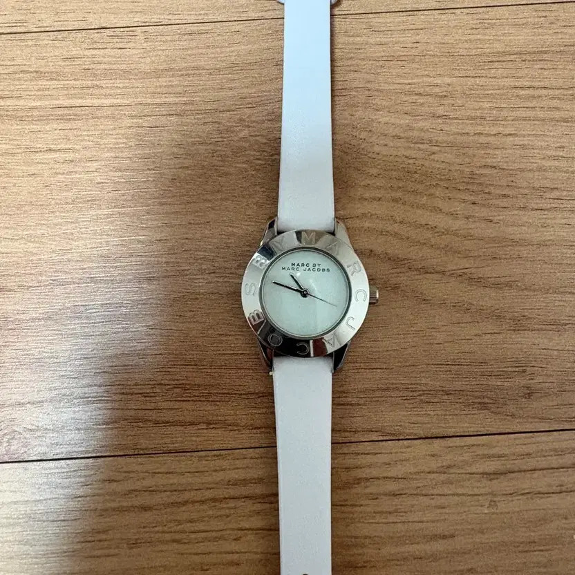 Marc Jacobs Mini Blade MBM1206 Watch with New Strap Official