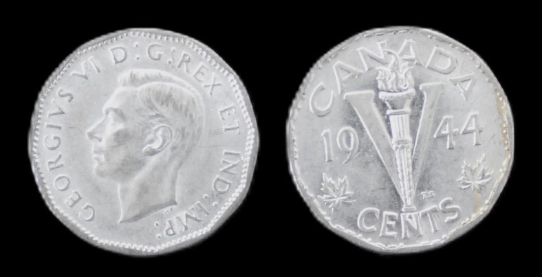 1944 CANADA 5C ROLL - AVERAGE CIRCULATED