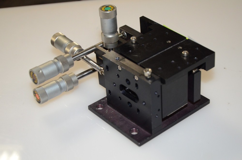 Melles Griot 4 Axis Linear Positioner Stage