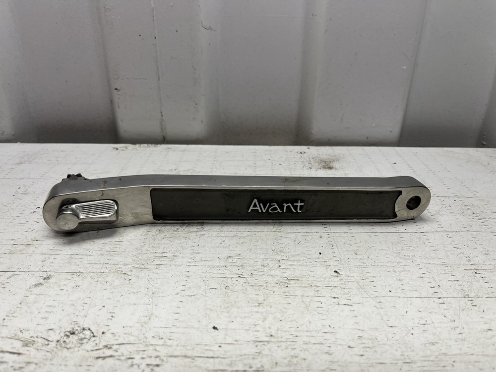 Avant Sailboat Winch Locking Handle, Missing It’s Handle