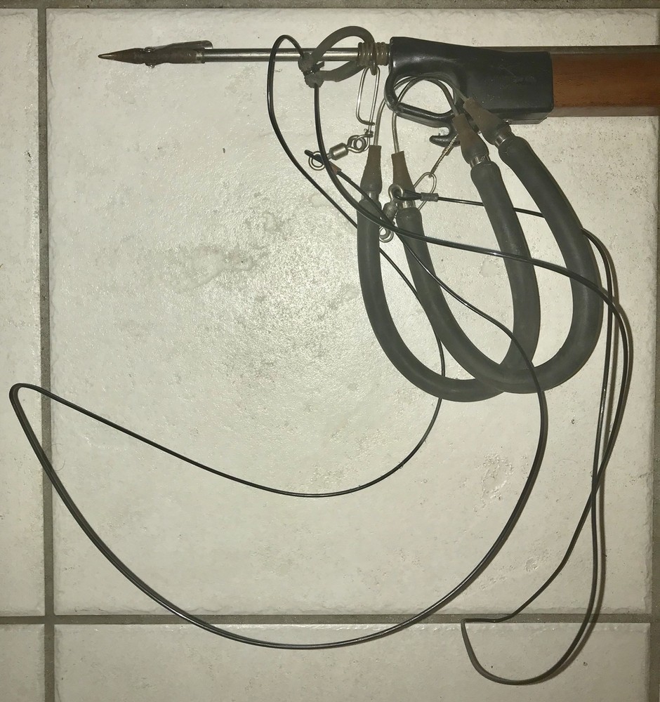 A. B. BILLER SPEAR GUN 60108 40" LONG