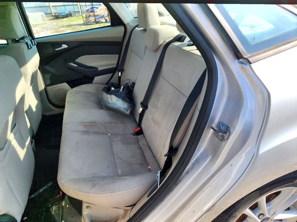 2015-2018 Ford Focus Front 4.2" Display Screen