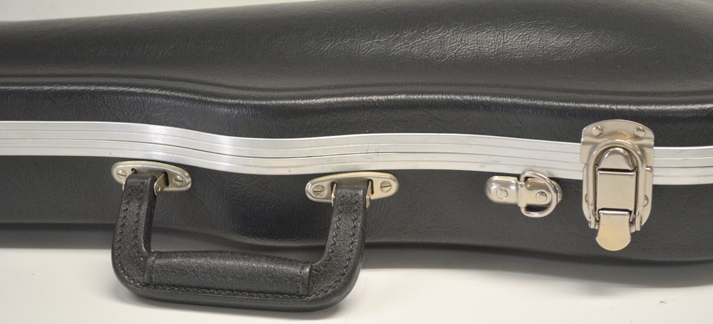 USED STRUNAL 3/4 SIZE VIOLIN CASE