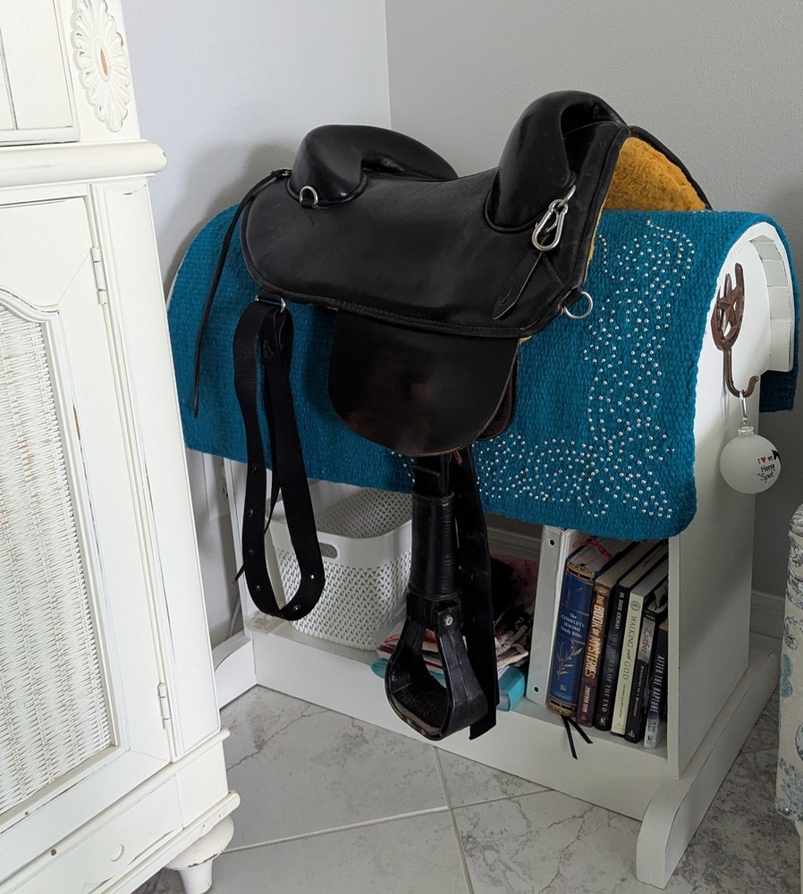 Decorative Horse Saddle Blanket