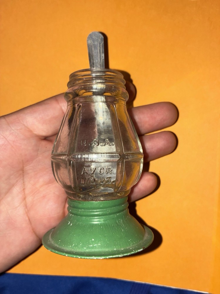 Antique LANTERN Figural VICTORY Glass Co CANDY CONTAINER E&A 1/2 Oz
