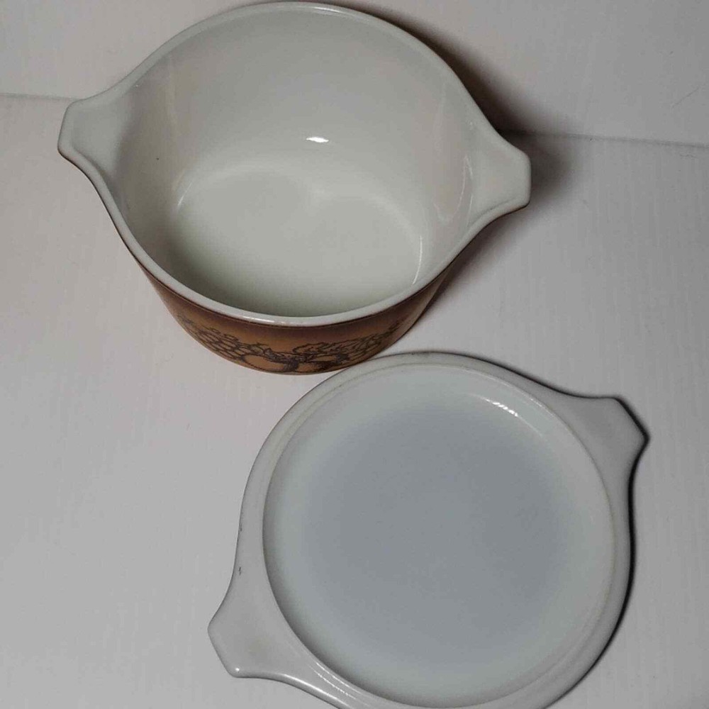 Vintage Pyrex Old Orchard 1QT Baking Dish & Lid