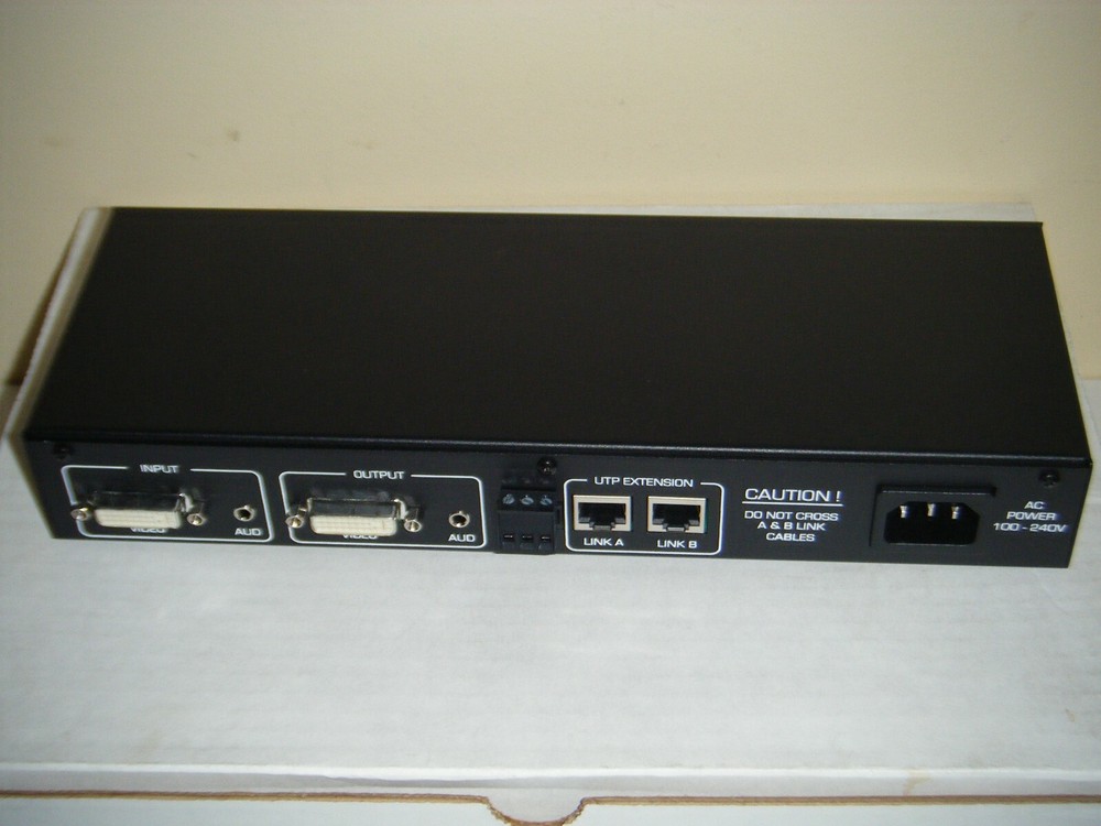 Black Box Networking AC2000A DVI Audio RS-232 Extender & EDID Management