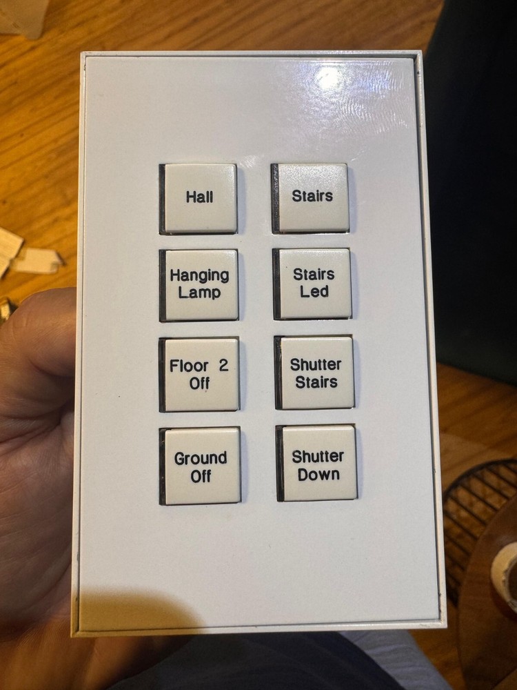 Vantage 8-Button Keypad