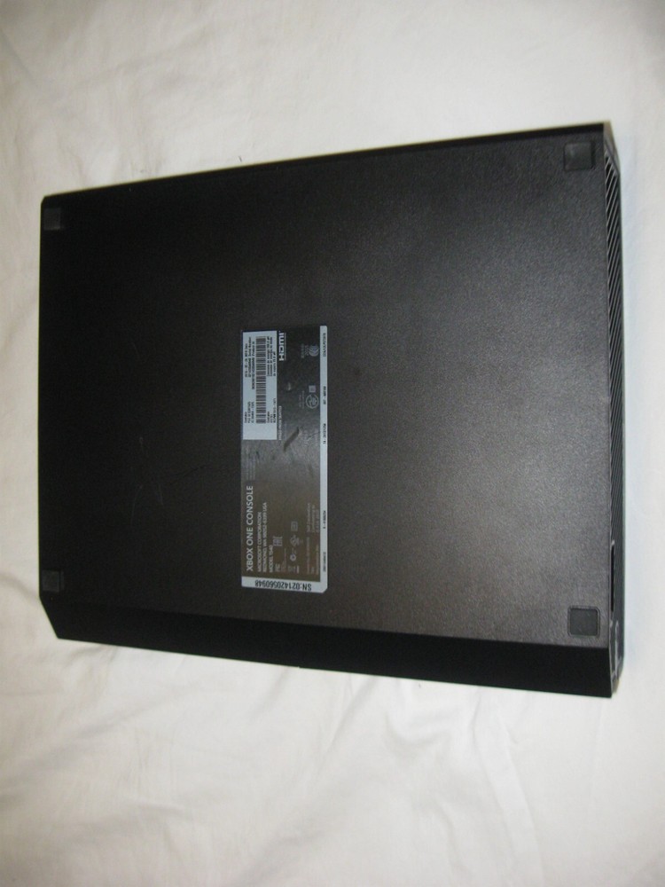 Microsoft Xbox One 500GB Console - Black System only. Works and updated!