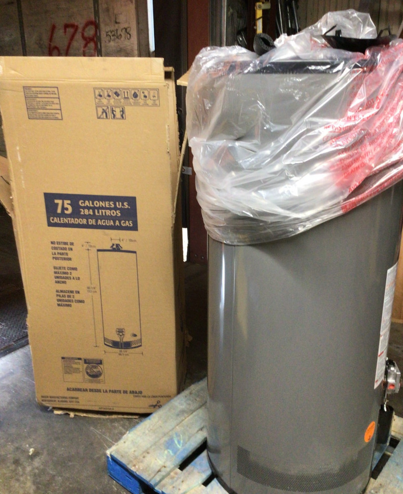 Rheem Rudd Commercial Gas Water Heater Model G75-75N-3  Natural Gas 75K New