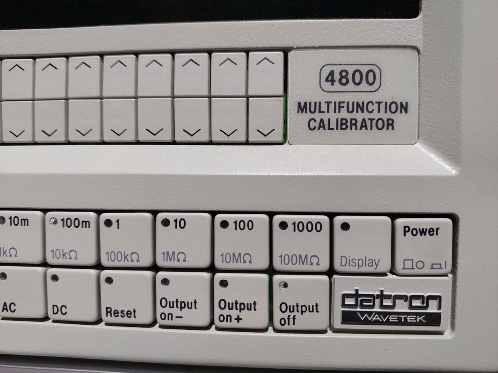 Datron / Wavetek 4800 Multifunction Calibrator /New