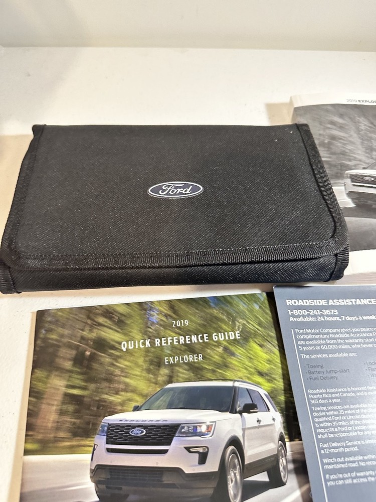 2019 Ford Explorer Owner's Manual Set