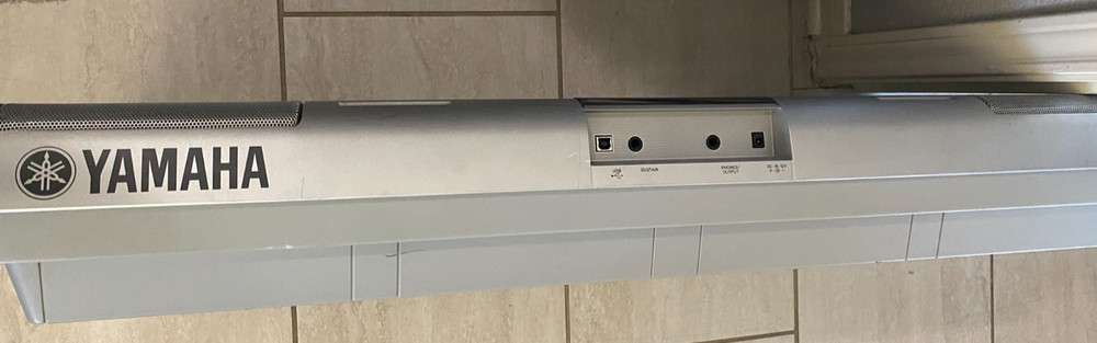 Yamaha 61-Key Touch-Sensitive -Psr295 Keyboard