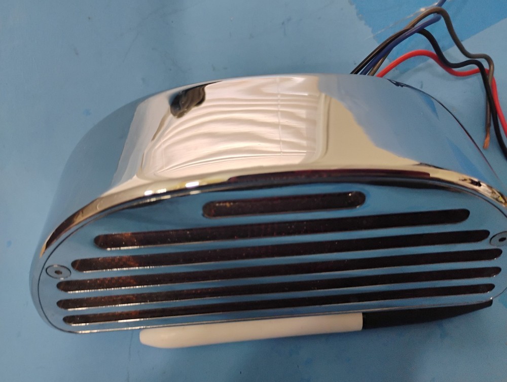 HARLEY NOS CUSTOM BOBTAIL CHROME TAILIGHT WITH DIRECTIONALS IN IT !!!