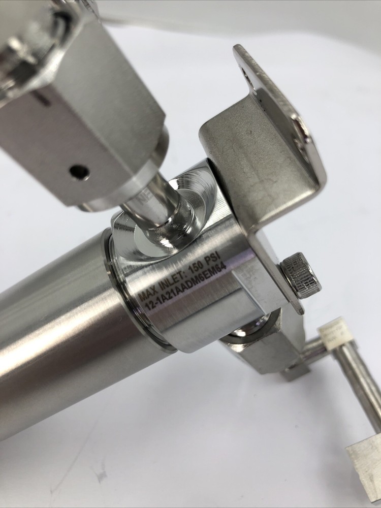 TESCOM PRESSURE REGULATOR - 12-1A21AAEM6EM64