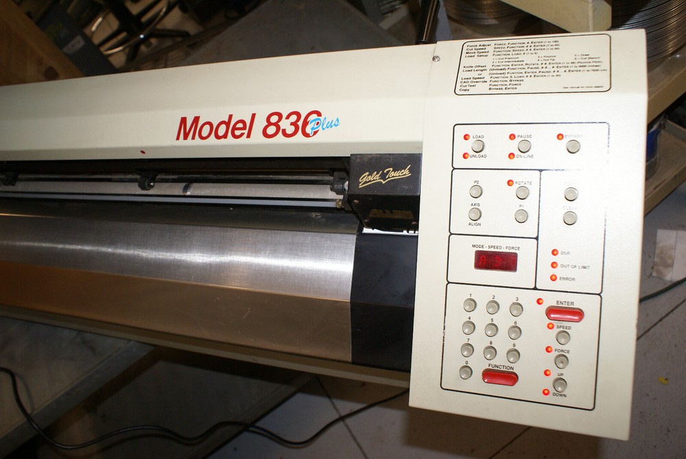 ALLEN DATAGRAPH 836 Plus VINYL CUTTER Plotter Cutting Machine
