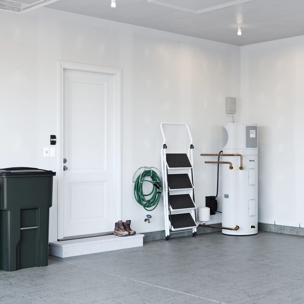 Rinnai 15,000 BTU Electric Heat Pump Water Heater 65 Gallons 208/240V 1PH 4.5KW