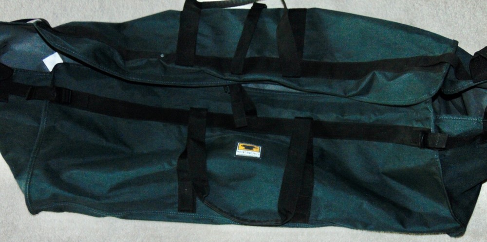 MOUNTAINSMITH 34.5" OPEN TOP DUFFLE BAG