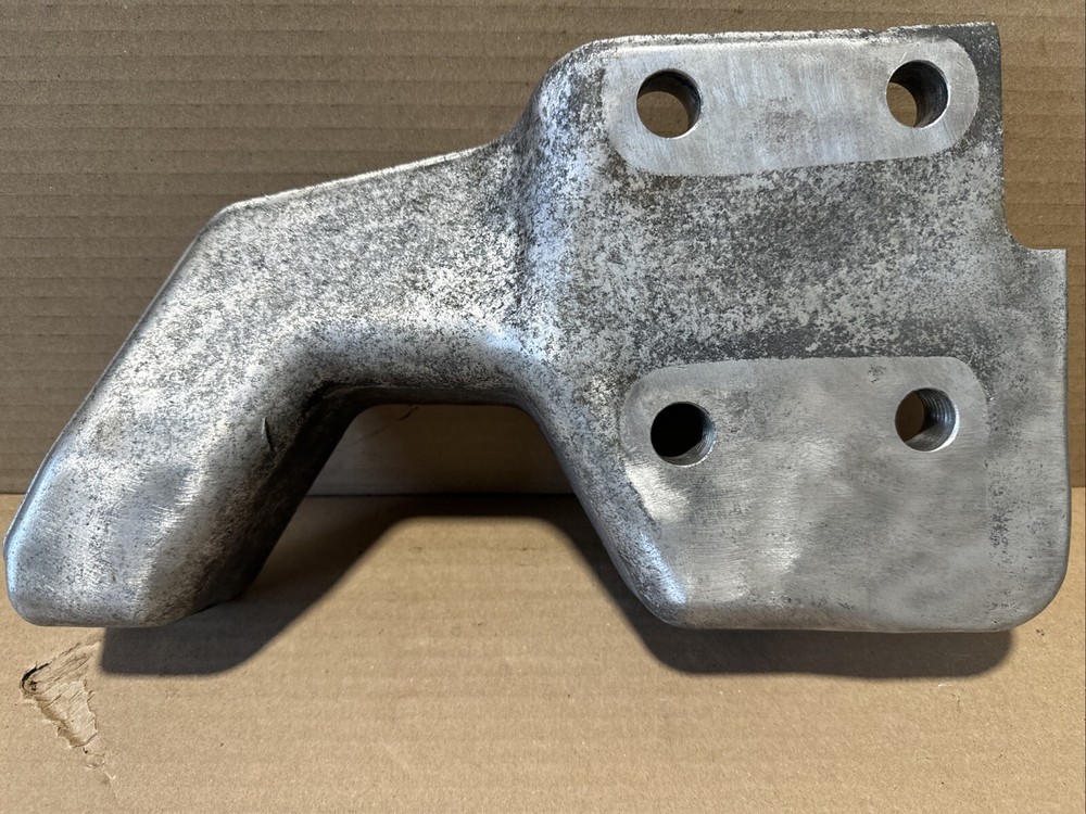CAT C12 Left/Driver Engine Mount Part # F6HT-6A070-EA