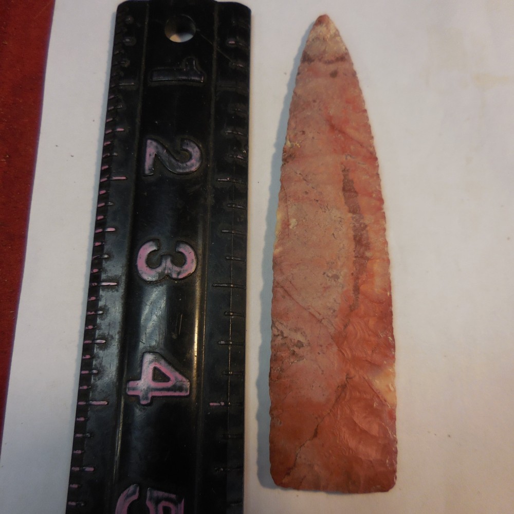 RED JASPER AGATE BASIN  POINT--CLASSIC FORM AND FLAKING