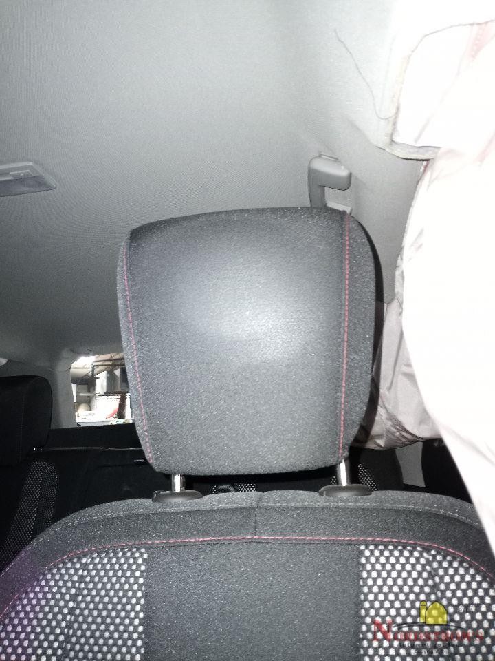 2015 Chevy Equinox Driver Front Headrest Only Black Cloth
