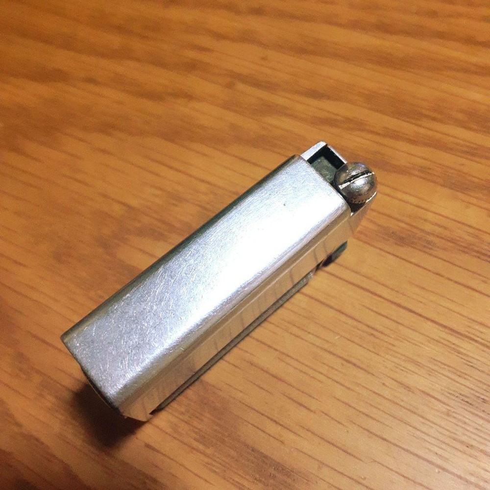Working dunhill oil lighter silver without box