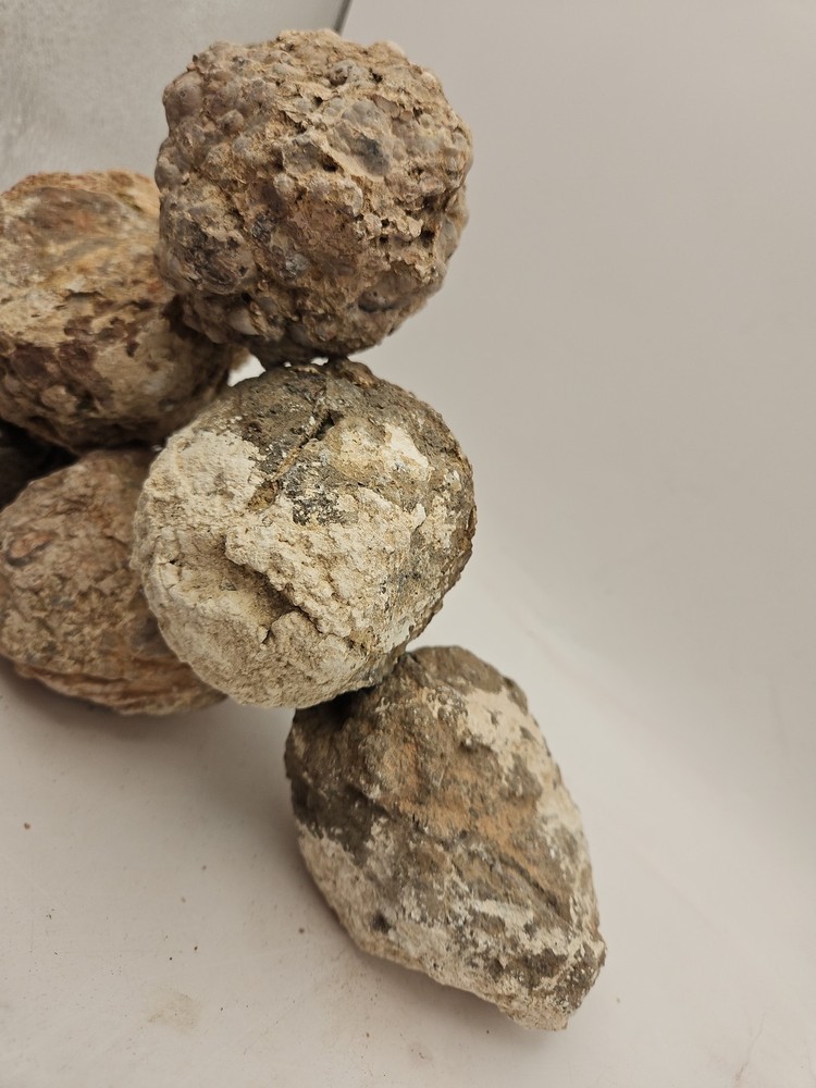 Unopened Geodes/Agates/Nodules Natural Semi Solid app. 1lb, 3" Please Read Notes