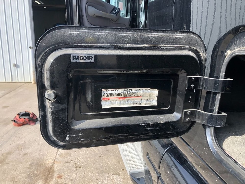 Peterbilt 387 Left/Driver Sleeper Door - Used