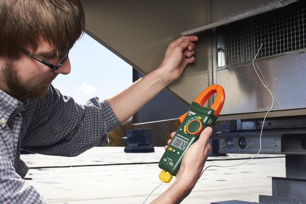 MA445 400A True RMS Clamp Meter with NCV, Backlit Display & Multimeter Functions
