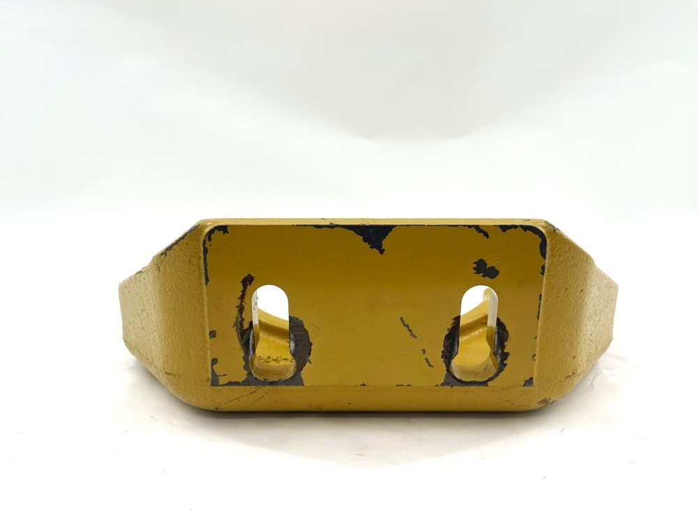 Caterpillar 204-3555 Front Engine Motor Mount