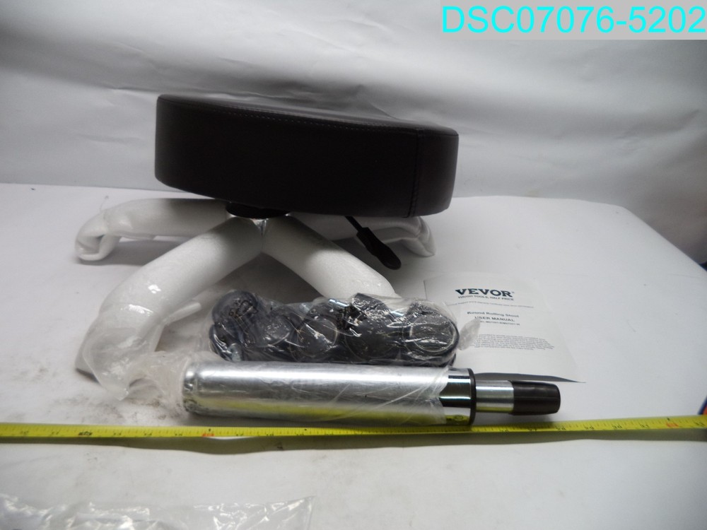 MST001-B VEVOR Rolling Stool with Wheels