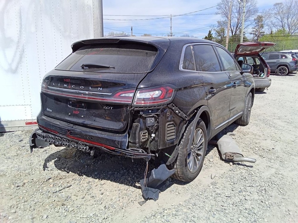 Camera/Projector Camera Tailgate Mounted Fits 19-20 NAUTILUS 860317
