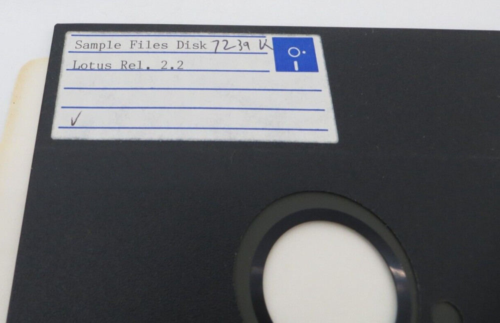 LOTUS Rel. 2.2 5.25" Floppy Disk vintage Computer Program Discs