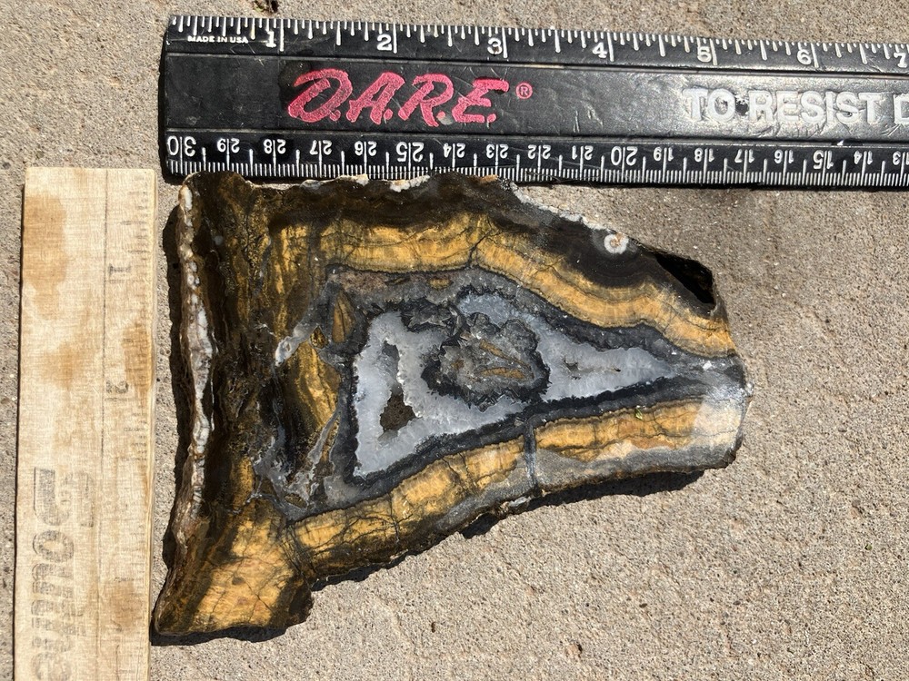 Black And Gold Agate Slab