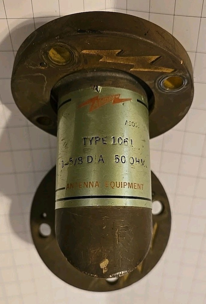 Andrew Antenna Equipment Type 1061 Microwave