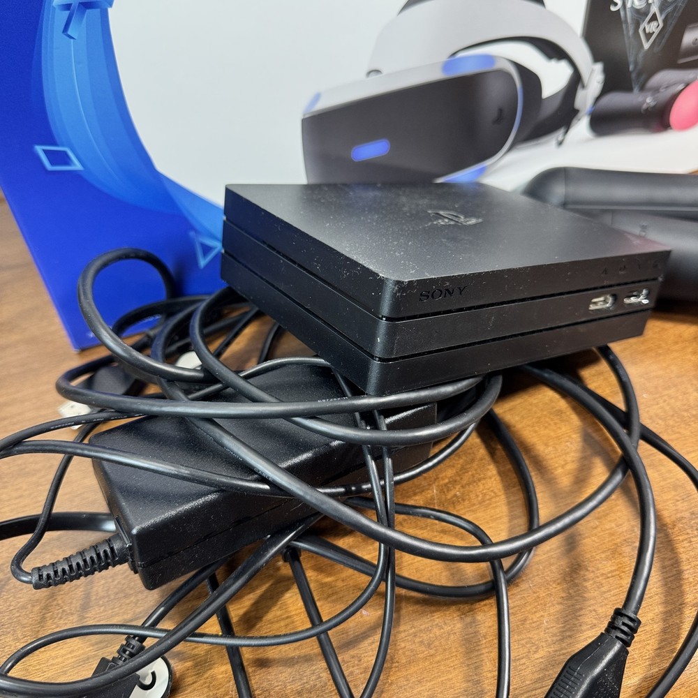 Sony PlayStation VR PSVR Bundle w/ Camera, Move Controllers, Skyrim VR + 2 Games